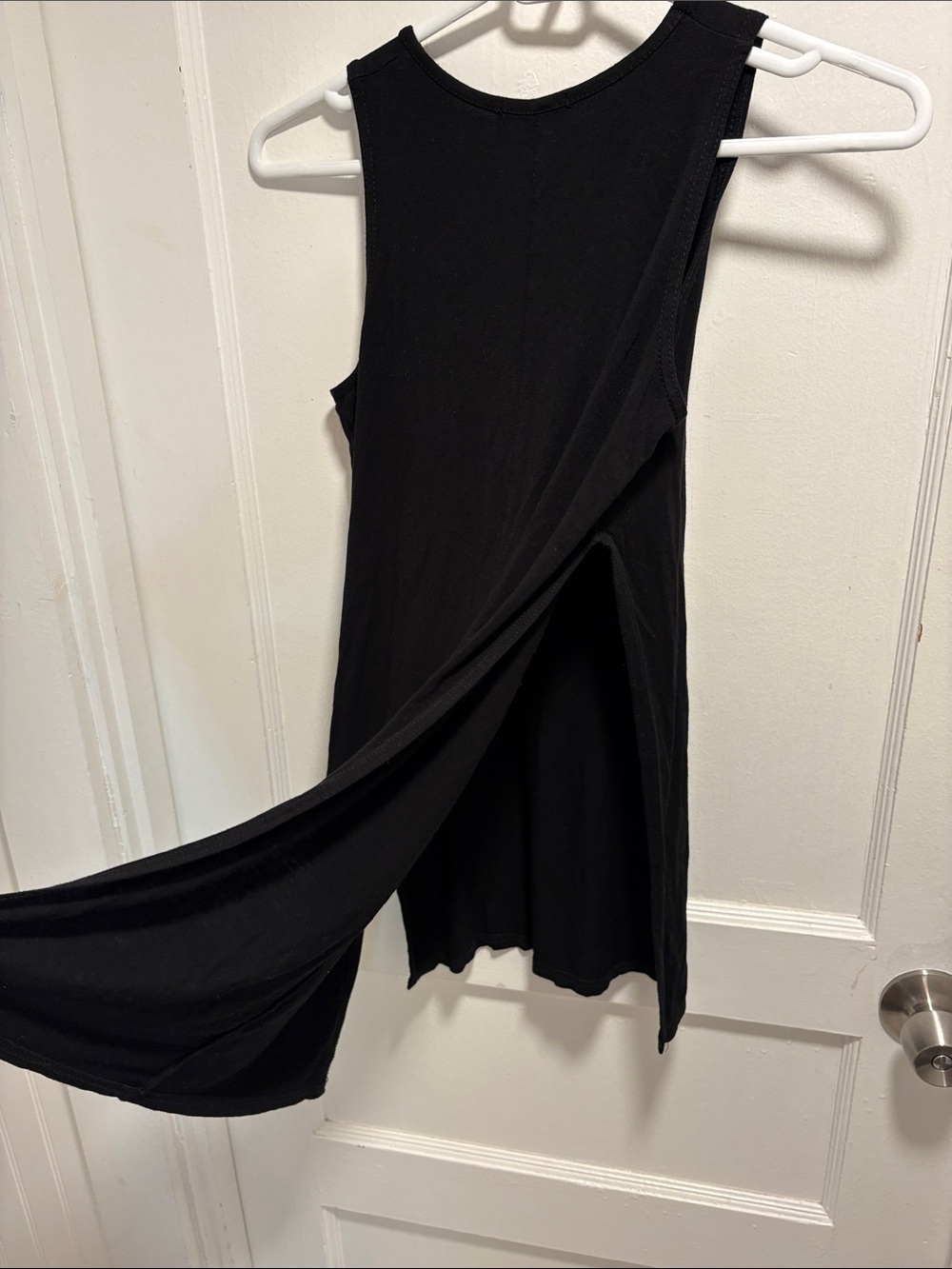 PrettyLittleThing Tank Top - Picture 9 of 16